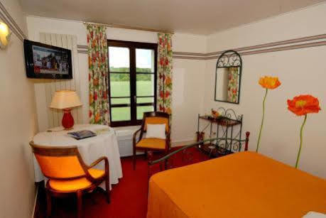 Hotel La Chaum'Yerres Chaumes-en-Brie Exterior photo